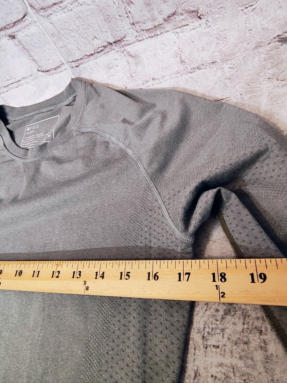 Figs Salta Seamless Under scrub Olive Compression Longsleeve Shirt M - Picture 10 of 13